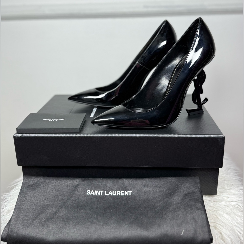 SAINT LAURENT OPYUM BLACK PATENT POINTED TOE PUMPS - Picture 2 of 10